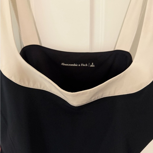 Abercrombie & Fitch wide strap traveler mini dress - Picture 2 of 4